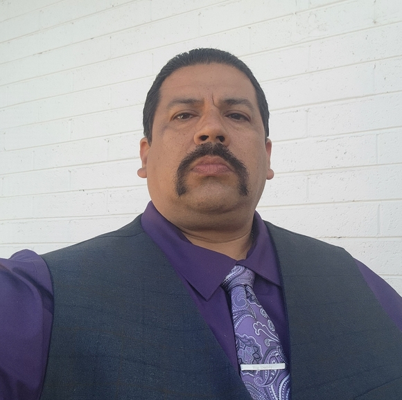 Meet your Posher, Alfredo - Picture 2 of 8